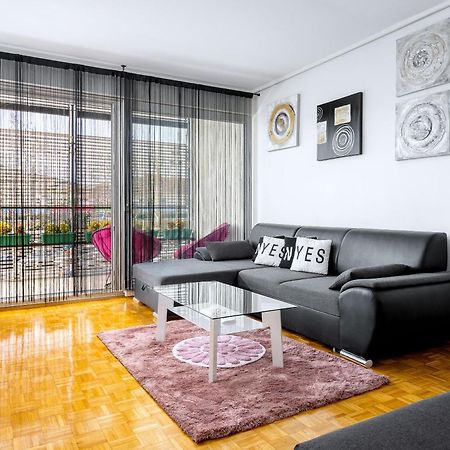 Luxe Comfort Melesio Apartment In Split Centre Exterior foto